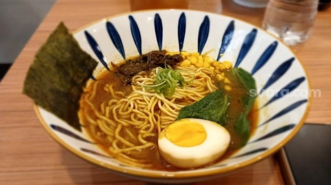 Menjajal Citarasa Otentik Ramen Khas Jepang ala Ramenhead, Kuahnya Bikin Nagih