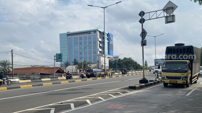 Warga Sekitar Jembatan Layang Pasar Rebo Resah Kampung Duku Vs Kampung Tengah Sering Tawuran