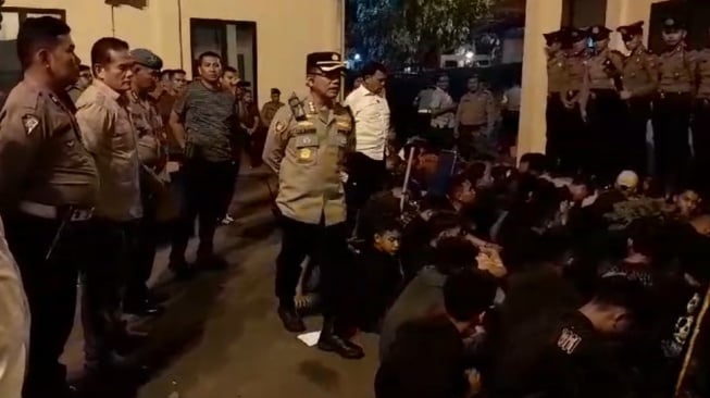 Ratusan Remaja Ditangkap Usai Ikut Kampanye Relawan Anies, Ini Reaksi AMIN Sumut