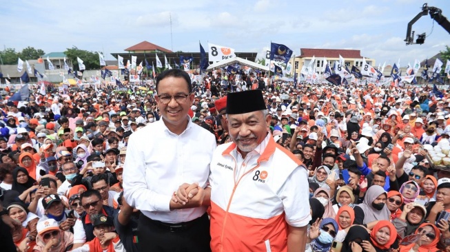 Capres nomor urut 1, Anies Baswedan dan Presiden PKS, Ahmad Syaikhu. (Foto: Istimewa)