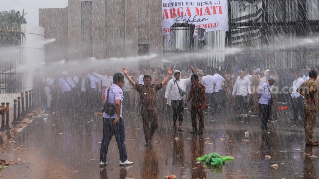 Demo di DPR, Massa Kepala Desa Pulang Lebih Cepat Usai Puan Beri Pernyataan Ini