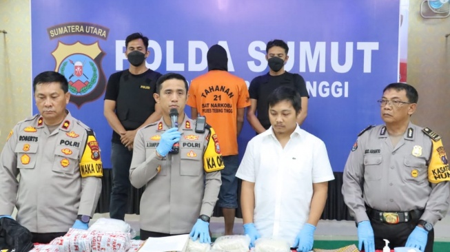 Polres Tebing Tinggi Gagalkan Pengiriman 10 Kg Sabu-30 Ribu Ekstasi