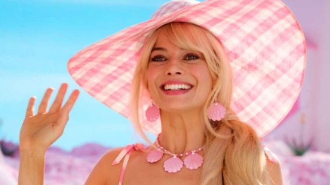 Robert Downey Jr. Sebut Margot Robbie Kurang Diapresiasi dalam Film Barbie