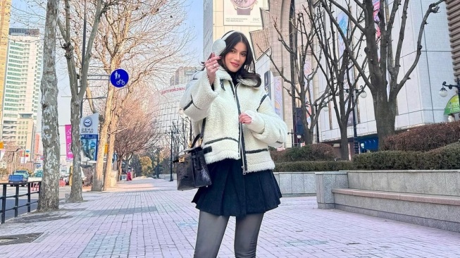 Potret Cantik Sabrina Chairunnisa di Korea.  (Instagram/sabrinachairunnisa_)