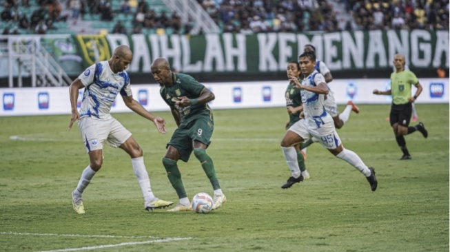 Jelang Hadapi Bhayangkara FC, Pelatih Persebaya Surabaya Fokus Benahi Timnya