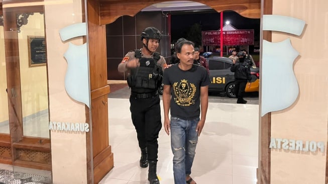 Cekcok Rebutan Lahan Dagangan hingga Keluarkan Pedang, Warga Bima Diamankan Tim Sparta Polresta Solo