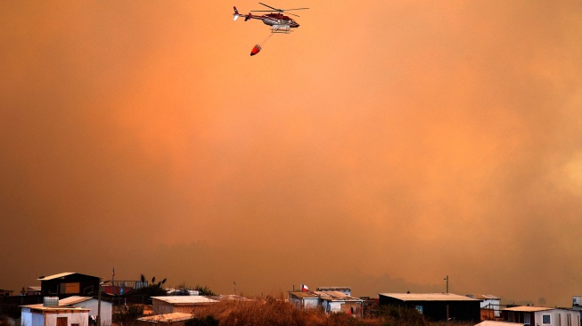 Penampakan Langit Chili yang Berwarna Kuning Akibat Kebakaran Hutan