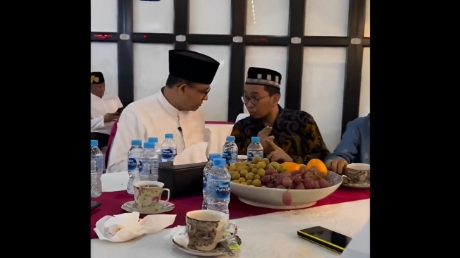 Ustaz Adi Hidayat Doakan Anies Baswedan: Semoga Menjadi Berkah untuk Indonesia