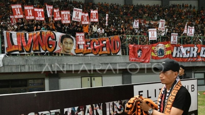 Legenda Persija Jakarta Ismed Sofyan Resmi Pensiun