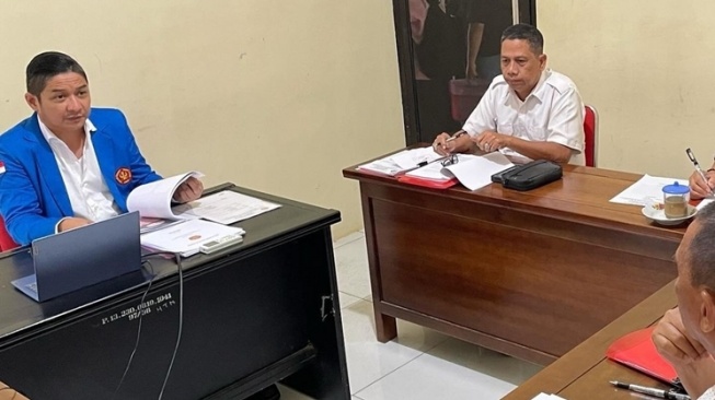 Potret Pasha Ungu Sidang Skripsi (Instagram/@pashaungu_vm)