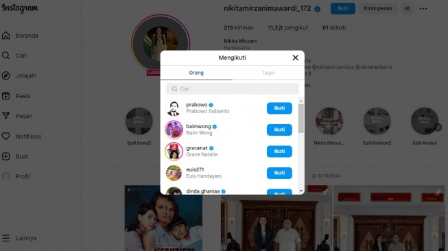 Nikita Mirzani kembali follow akun Prabowo Subianto. 