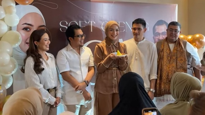 Sering Di-endorse Skincare, Citra Kirana Akhirnya Mantap Bikin Klinik Kecantikan