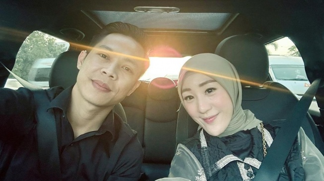 Potret Harmonis Larissa Chou dan Ikram Rosadi.  (Instagram/ikram_rsd)