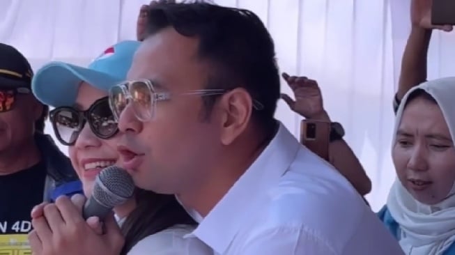 Raffi Ahmad Ikut Kampanye Jeje dan Nisya Ahmad, Ekspresi Nagita Slavina Kok Gitu? [Tangkap layar Instagram]