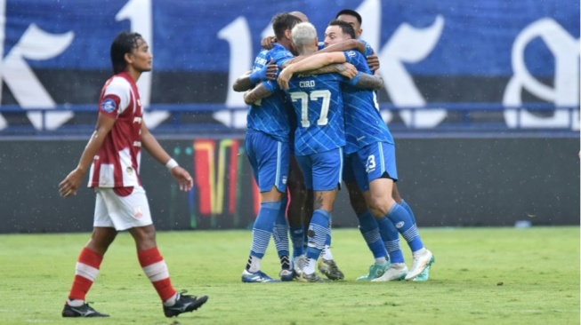 Cuplikan Laga Persib Bandung vs. Persis Solo. (persib.co.id)