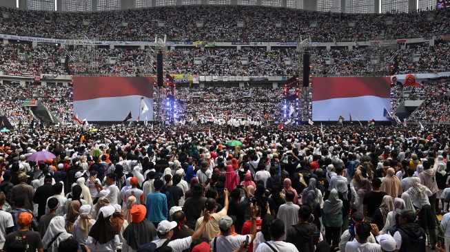 Suasana kampanye akbar pasangan capres-cawapres nomor urut 1 Anies Baswedan-Muhaimin Iskandar di Jakarta International Stadium (JIS), Jakarta, Sabtu (10/2/2024). [ANTARA FOTO/Aditya Pradana Putra].