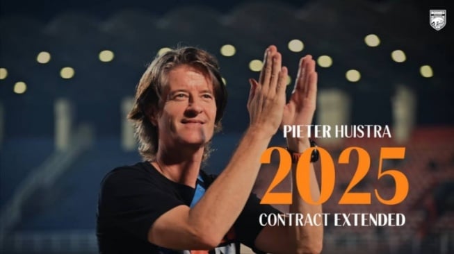 Pieter Huistra Resmi Tetap Latih Borneo FC Samarinda hingga Tahun 2025