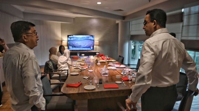 Calon Presiden nomor urut 1 Anies Baswedan menjamu Wakil Presiden ke 10 dan 12 Muhammad Jusuf Kalla untuk sarapan bersama di Hotel Discovery Ancol, Sabtu (10/2/2024) pagi. (ist)