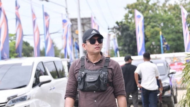 Badan Tegap Gian Sitorus, Ajudan Anies yang Ternyata Ketua Gulat [Instagram]