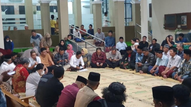 Mahfud MD Gelar Acara di Kediamannya Sleman Jelang Pencoblosan, Butet Kertaredjasa Turut Hadir