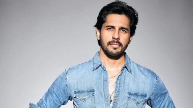 5 Rekomendasi Film India Dibintangi Sidharth Malhotra, Terbaru Ada Yodha