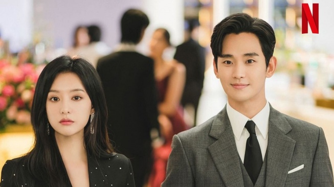 Potret Kim Soo Hyun di Queen of Tears (Instagram/@tvn_drama)