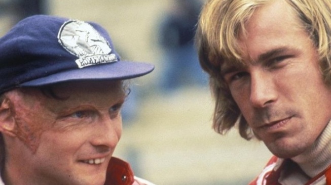 Niki Lauda dan James Hunt, sudah diabadikan dalam film biopic "Rush" [Formula 1]