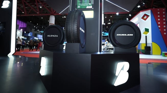 Bridgestone Kombinasikan Dunia Otomotif dan Musik di IIMS 2024