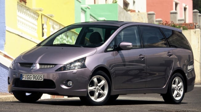 Mitsubishi Grandis. (Favcars)