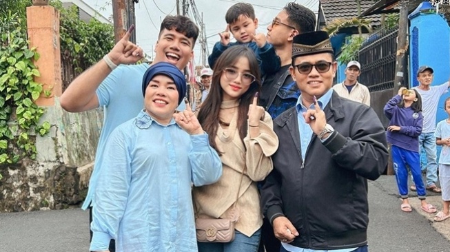  Artis Pertama Kali Nyoblos (Instagram/@fuji_an)