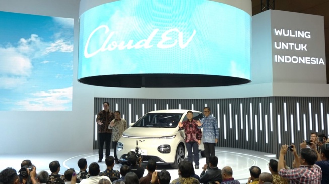 Wuling Pamerkan Cloud EV di IIMS 2024. (Foto: Wuling)