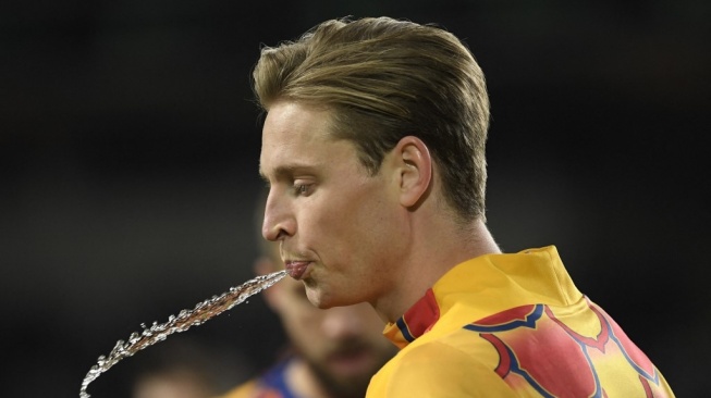 Frenkie De Jong Kembali Pupus Harapan Manchester United, Bilang Begini Jelang Napoli vs Barcelona