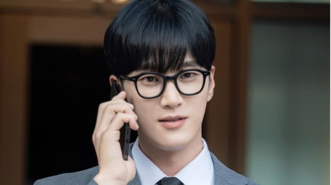 Spoiler Episode 5 Drama Flex x Cop: Perubahan Drastis Karakter Ahn Bo Hyun