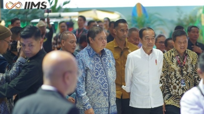 Lilik Oetama turut mendampingi Presiden RI Joko Widodo [Dyandra Promosindo].