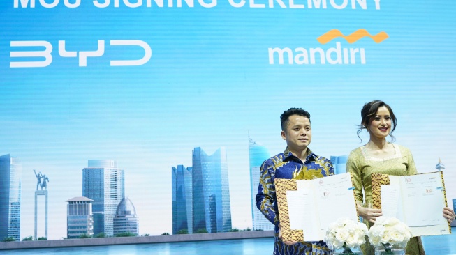 Perkuat Ekosistem Kendaraan Listrik di Indonesia, Bank Mandiri Teken MoU dengan BYD