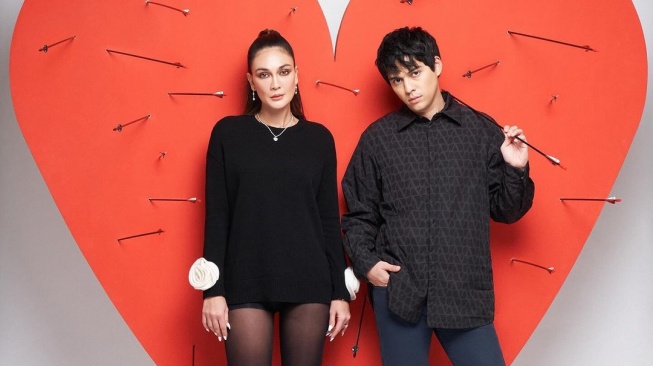 Fotografi oleh Luna Maya dan Maxime Bouttier (Instagram/@lunamaya)