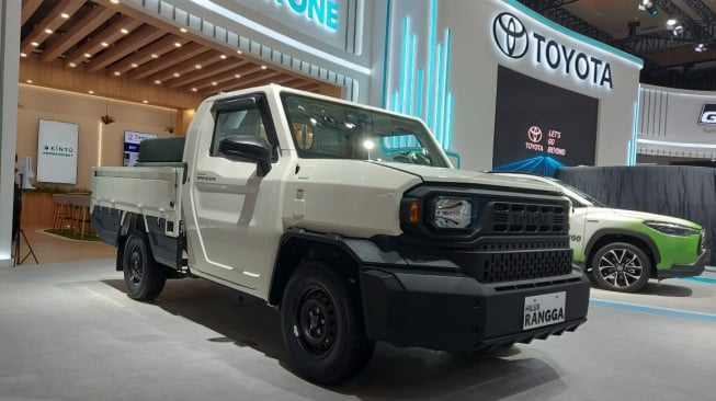 Toyota Hilux Rangga Masih Jadi Pelengkap di IIMS 2024