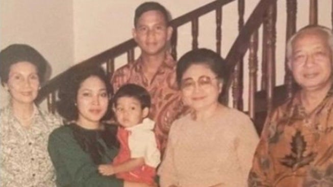 Potret Lawas Titiek Soeharto (Instagram/@titiek.prabowo)