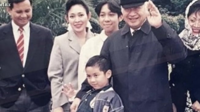 Keluarga Prabowo dan Titiek Soeharto (TikTok/is.reinz)