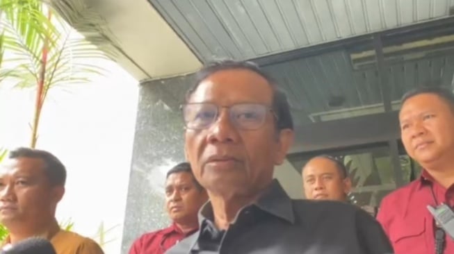 Mahfud Rapat Terbatas Bareng TPN, Bentuk Tim Hukum Khusus Perkarakan Pemilu 2024