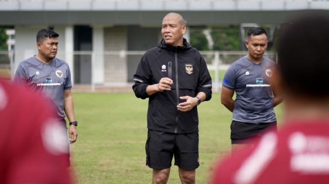 Besut Timnas Indonesia U-16, Nova Arianto Adopsi Gaya Kepelatihan STY