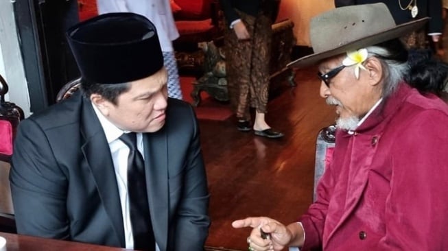 Erick Thohir dan Sujiwo Tejo Berbincang di Meja Makan, Ungkap Pesan Tersembunyi!