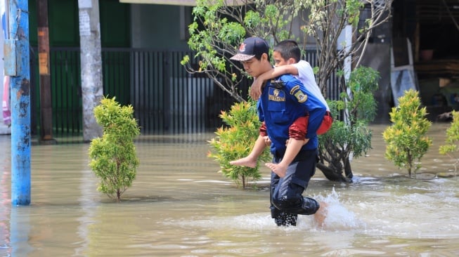 Titik Rawan Banjir di Tangerang Terus Berkurang, Warga Diminta Tetap Waspada