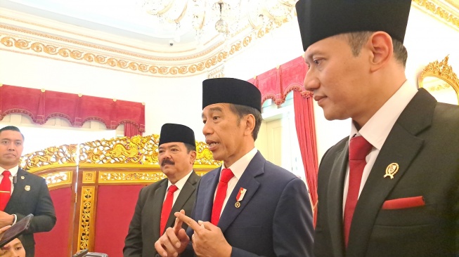 Apakah Lapor ke PDIP Ajak Demokrat Gabung Kabinet? Ini Jawaban Jokowi Saat AHY di Sampingnya