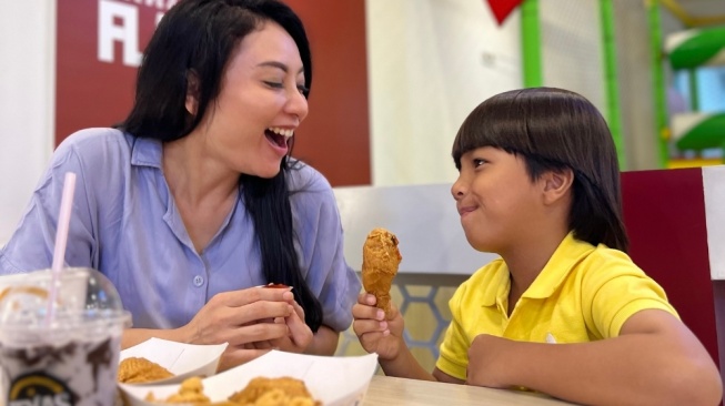 Mencicipi Citarasa Ayam Goreng Renyah Dengan Bumbu Mala, Pedasnya Bikin Nagih