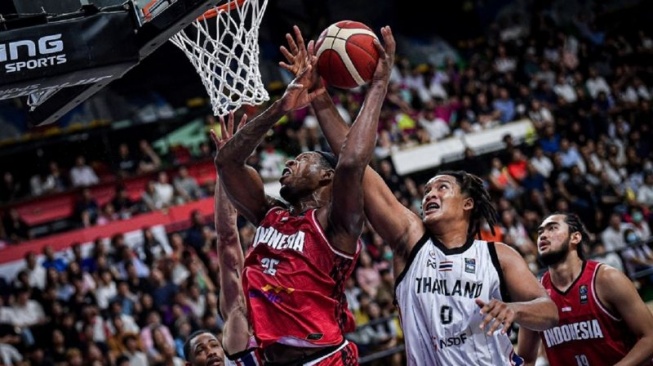 Sempat Unggul, Timnas Basket Indonesia Menyerah dari Thailand di Kualifikasi FIBA Asia Cup