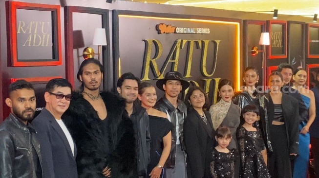 Gala Premiere series "Ratu Adil" di kawasan MH. Thamrin, Jakarta Pusat, Kamis (22/2/2024). [Suara.com/Tiara Rosana]