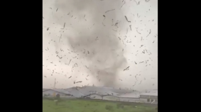 Penjelasan BRIN soal Beda Tornado dan Puting Beliung di Rancaekek