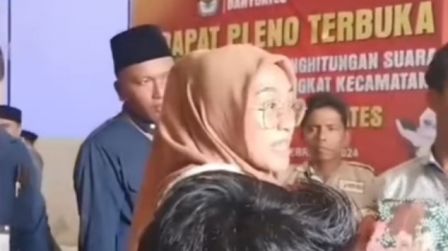 Caleg Perempuan di Banyuates Ngamuk: Tak Satupun Dapat Suara di Pemilu Padahal Keluarga Nyoblos