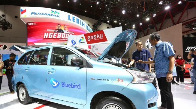 Subholding Gas Pertamina dan Blue Bird Manfaatkan BBG untuk Alternatif Energi Ramah Lingkungan